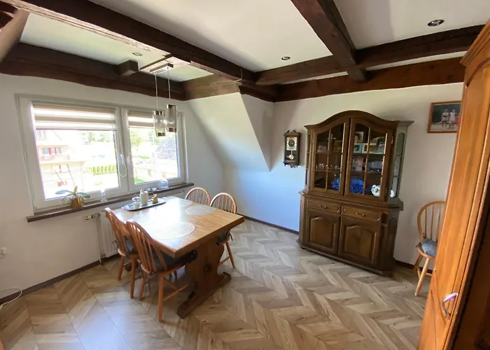 Apartamenty I Pokoje U Staszelow